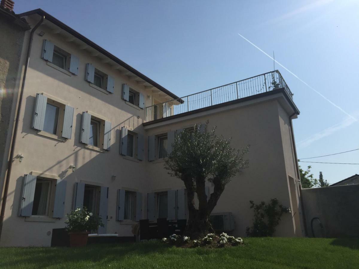 Hotel Sweet Corner Castelnuovo del Garda Exterior foto